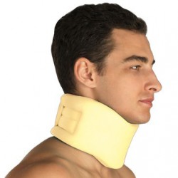 Фиксатор шеи мягкий р. 3